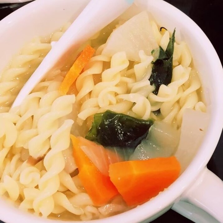 はじめてのコンソメスープパスタ(幼児食)